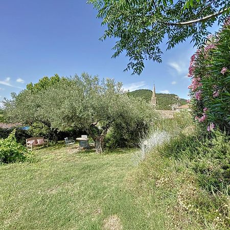 Le Fleuriste Saint-Sauveur-de-Cruzières Exterior foto